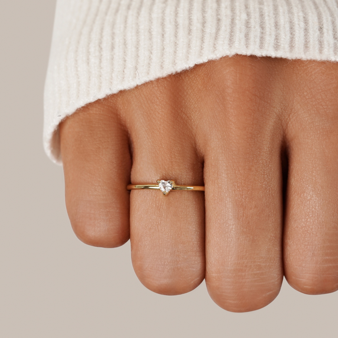 Jimena - Glass Heart Ring