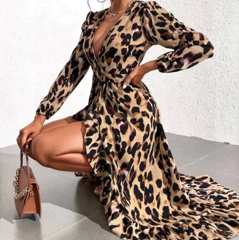 Lisandra | Elegant V-Neck Dress