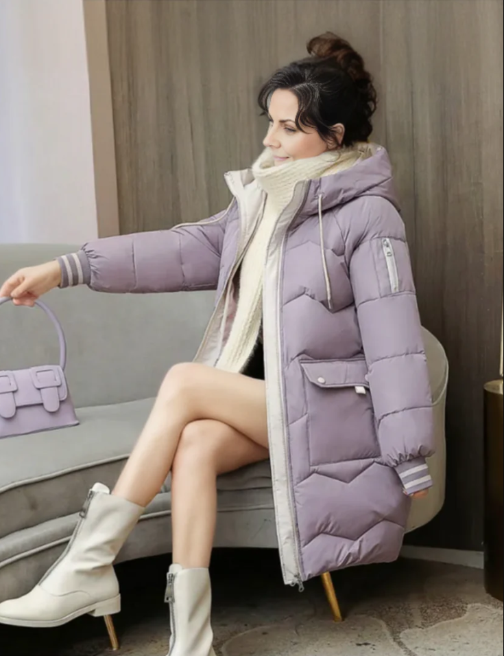 Women's parka with warm lining