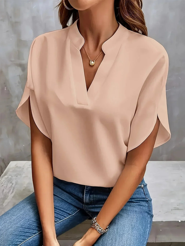 Thalia™ | Sophisticated blouse with a tailored design