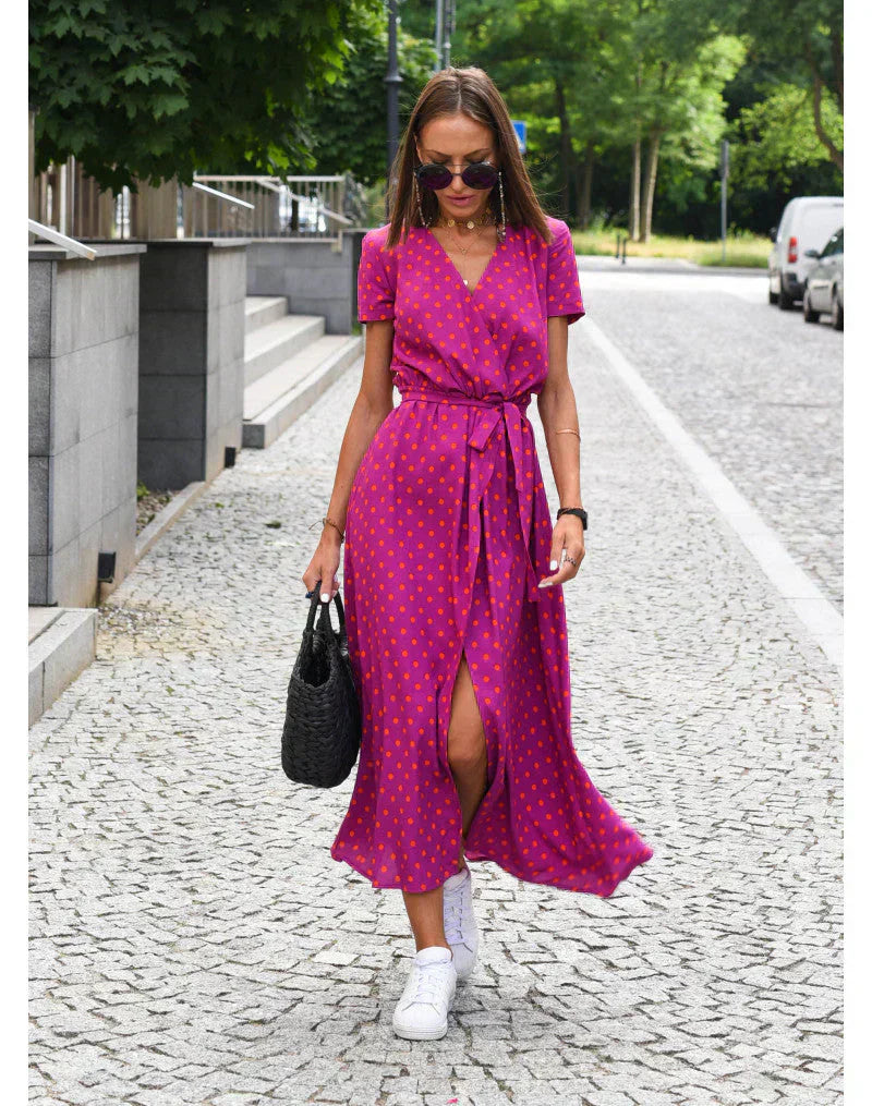 Suzanne - Elegant V-Neck Dress