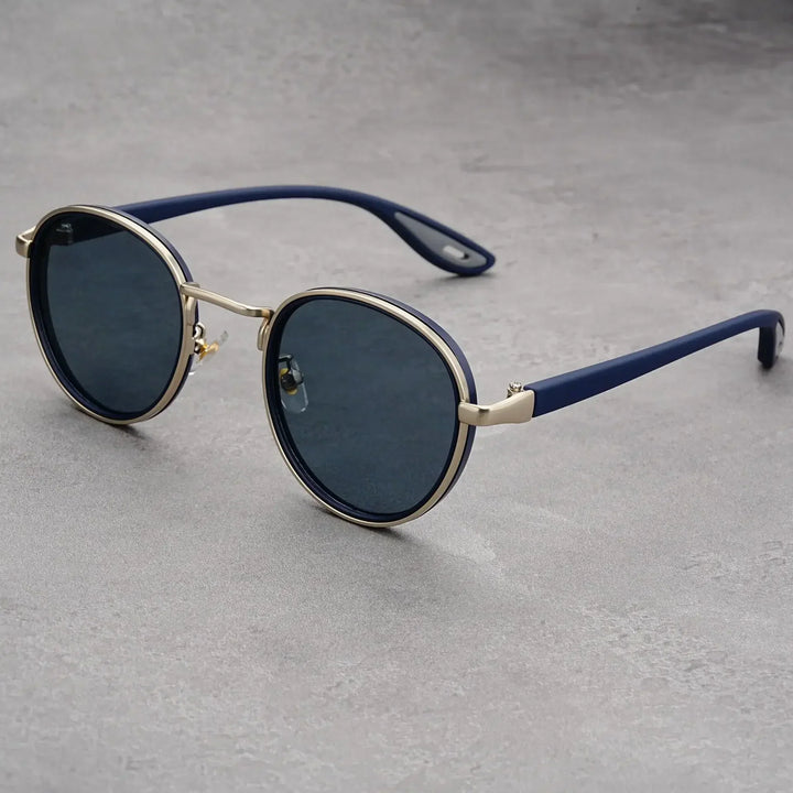 Carson - Elegant Sunglasses