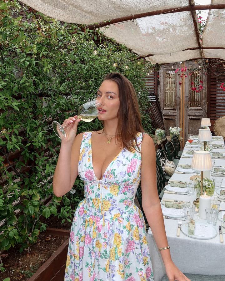 Aeliana - Elegant, flattering summer dress