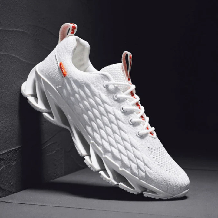 Men’s running sneakers with lace-up closure