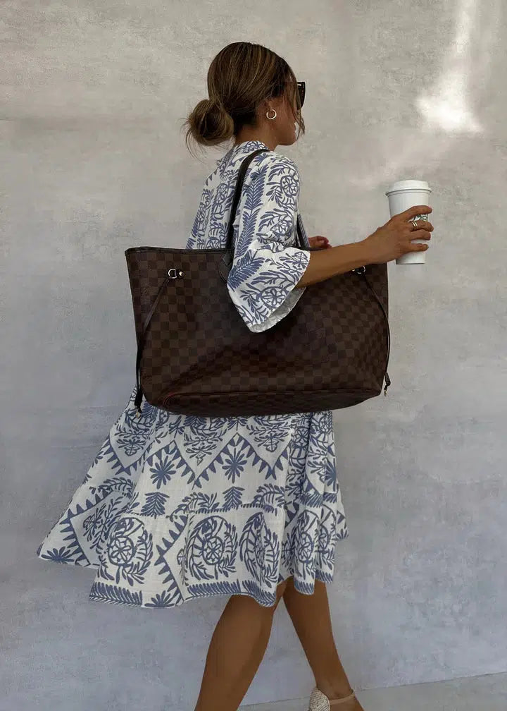 Elisabetta - Versatile and Elegant Dress
