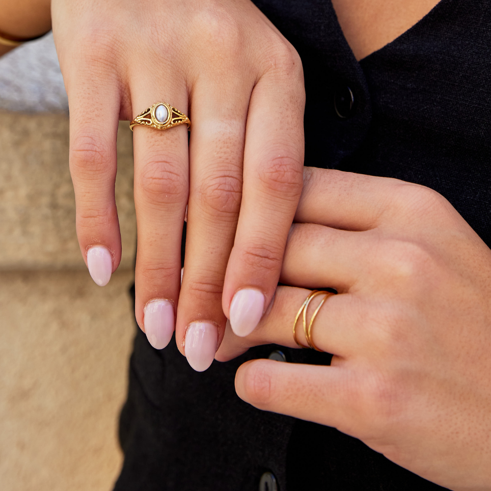 Alicia - Gold ring