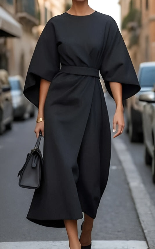 Lissey - Minimalist Luxury Belt Dress