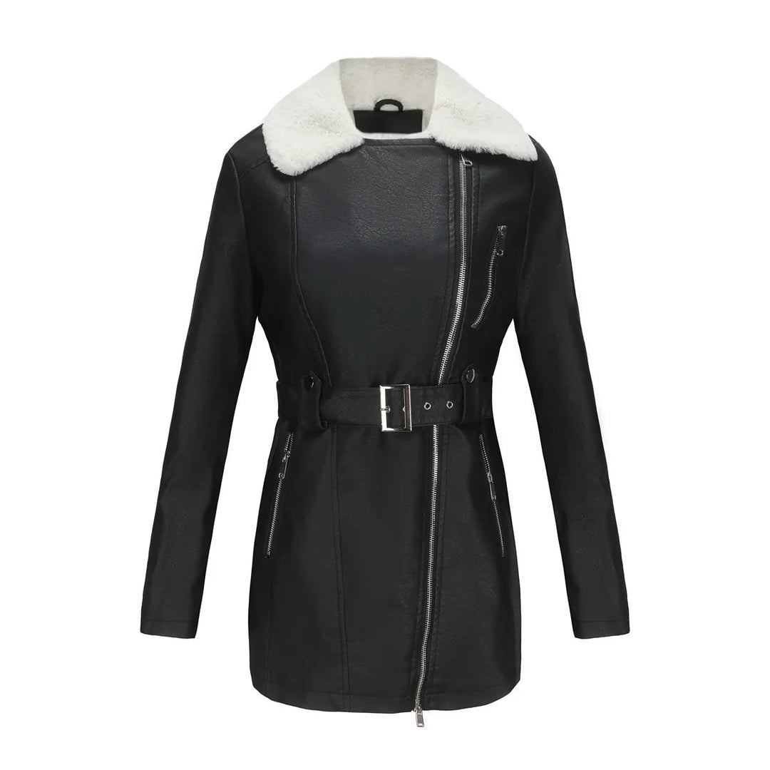 Women's winter coat with belt and pockets