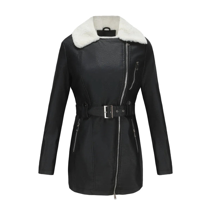 Women's winter coat with belt and pockets