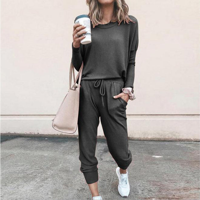 HATTIE - Stylish Two-Piece Set for Women