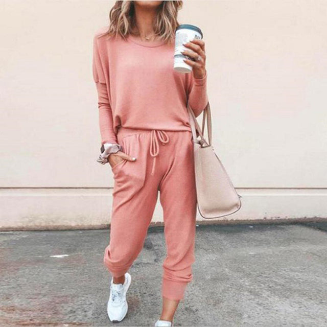HATTIE - Stylish Two-Piece Set for Women
