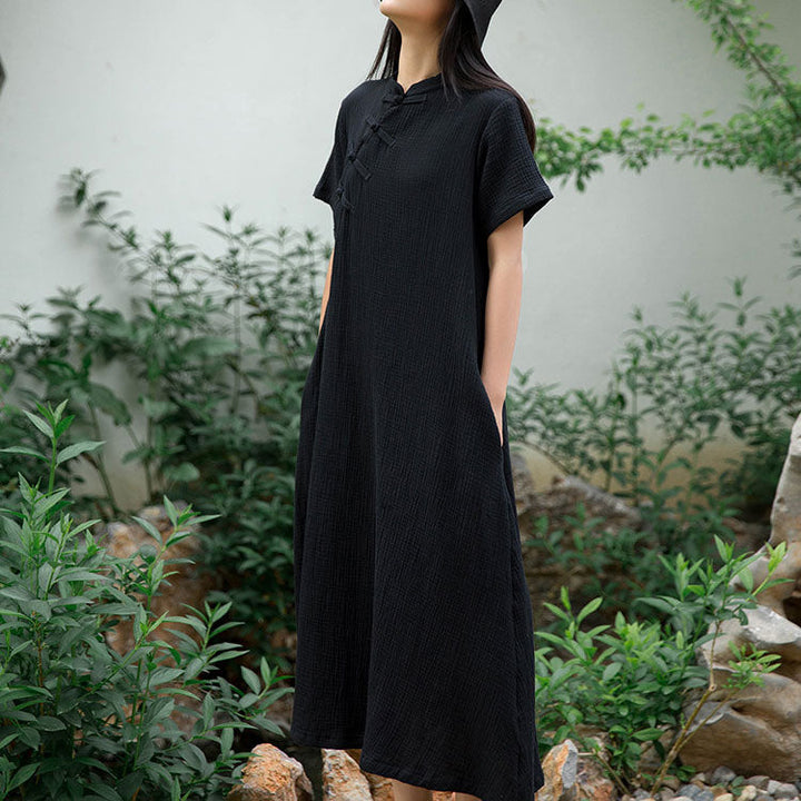 Damen Maxikleid mit Stehkragen und kurzen Ärmeln mit Knöpfen
