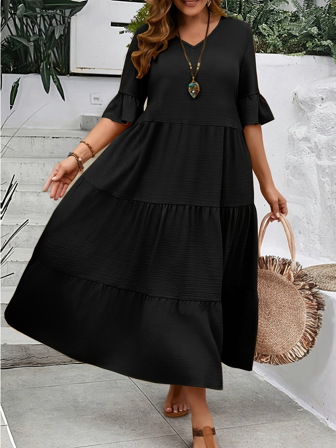 Avelisse - Graceful Flowing Dress