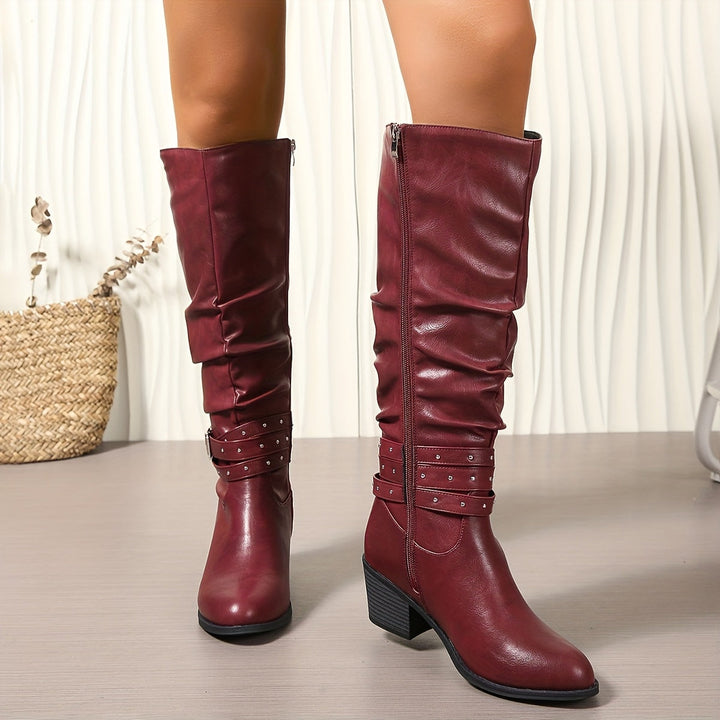 Ragnhild | Women’s ankle boots in a slouch style with buckle straps