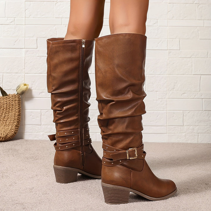 Ragnhild | Women’s ankle boots in a slouch style with buckle straps