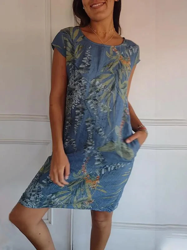 Women's Summer Dress with Pockets and Vibrant Print