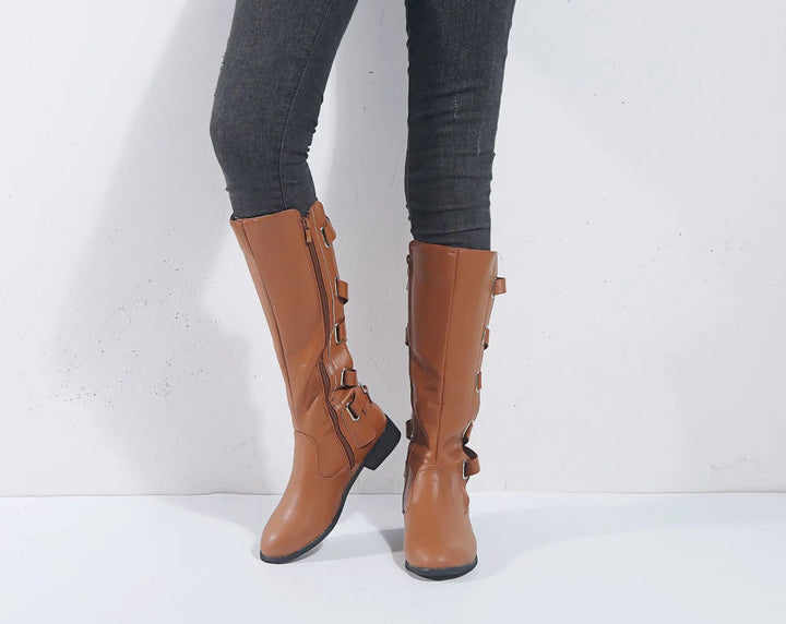 Kalinda | Women’s ankle-high riding boots with back buckles