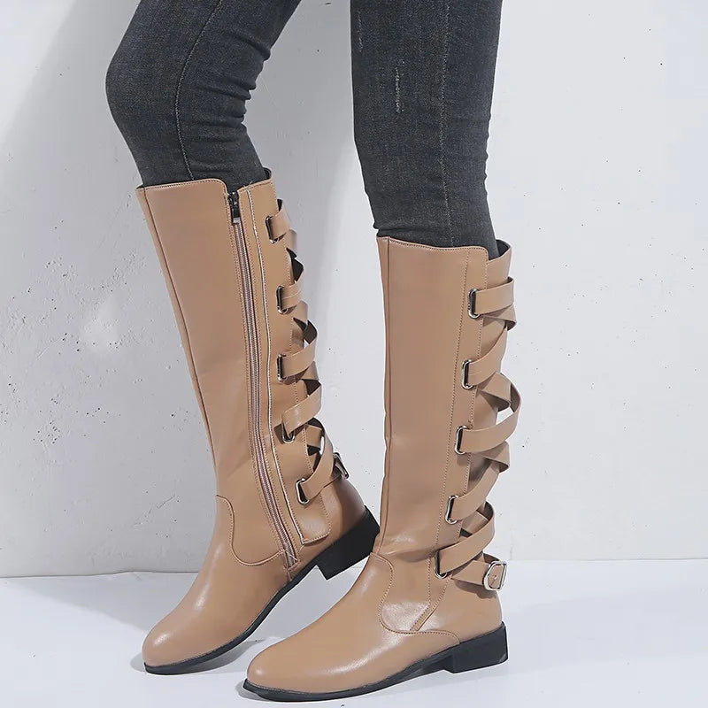 Kalinda | Women’s ankle-high riding boots with back buckles