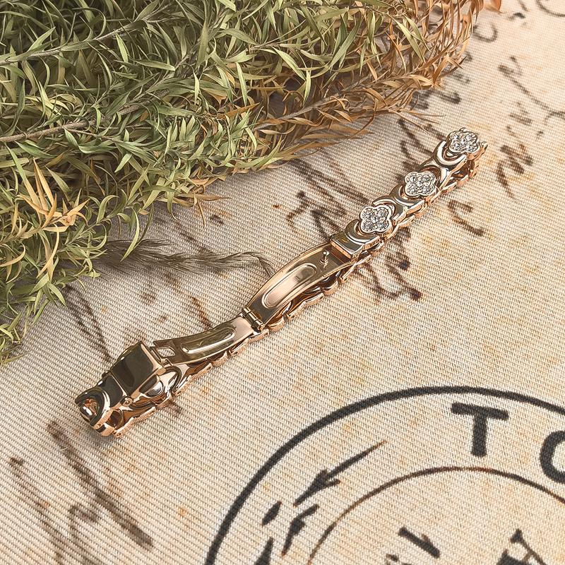Aurelia™ – Elegant Magnetic Copper Bracelet