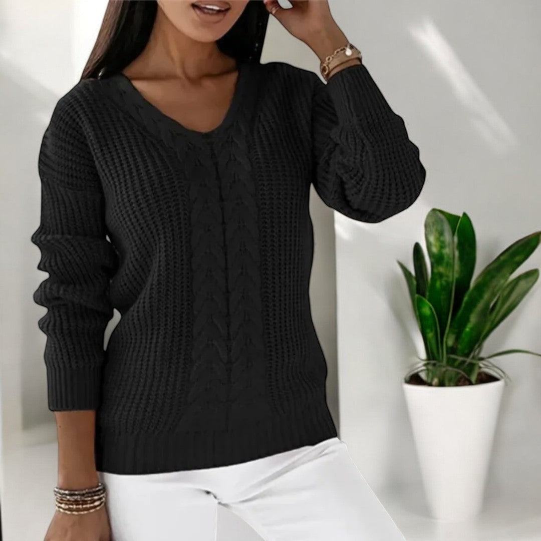 Elin - Classic Knit Sweater
