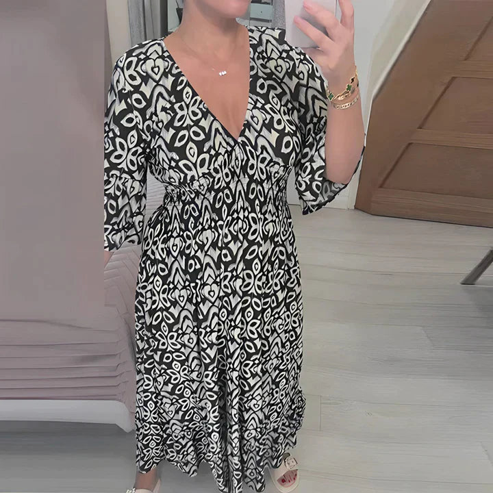 Frieda | Airy summer dress with V-neck