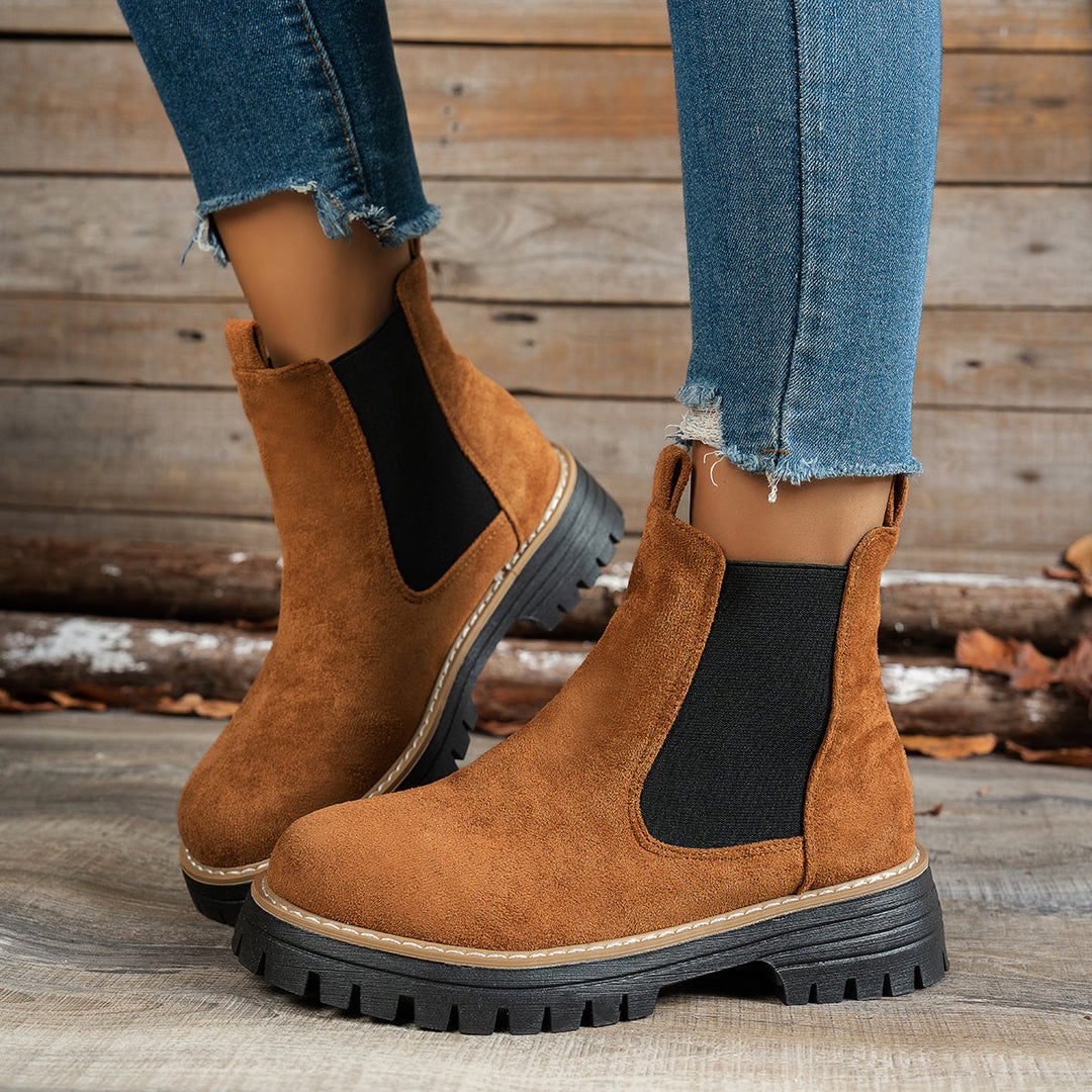 Mehetabel | Women's Chelsea ankle boots with lug soles