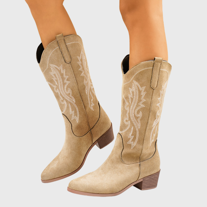Cambria | Women's Western boots with a wide shaft and block heel