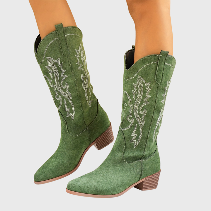 Cambria | Women's Western boots with a wide shaft and block heel