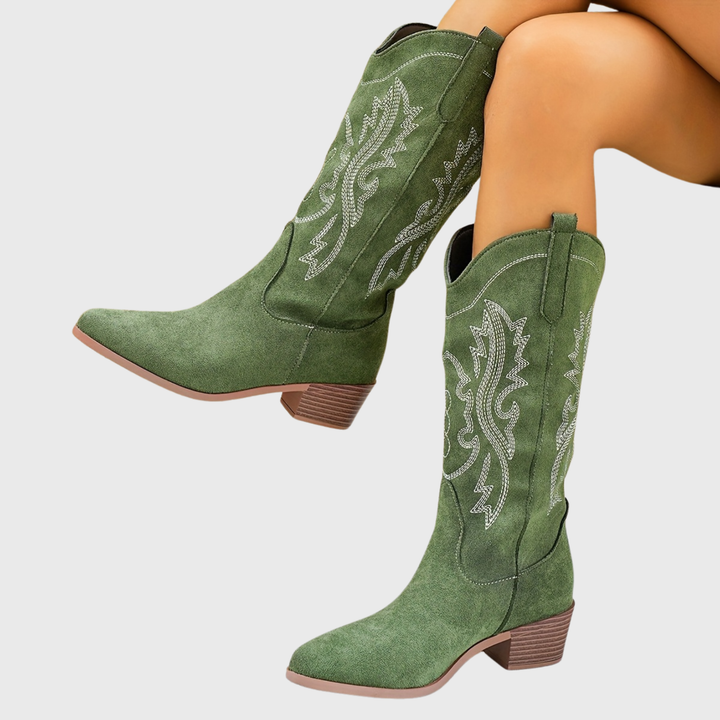 Cambria | Women's Western boots with a wide shaft and block heel
