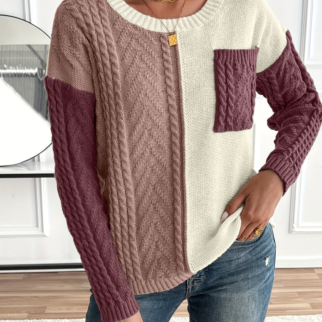 Delia | Women's crew-neck pullover with pocket