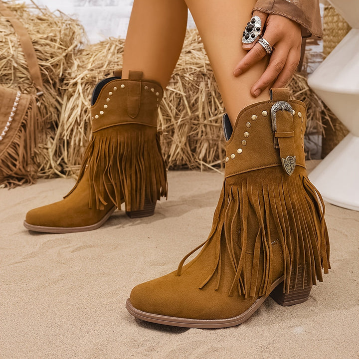 Calla | Women’s Western Boots with a Wide Shaft, Fringes, and Studs