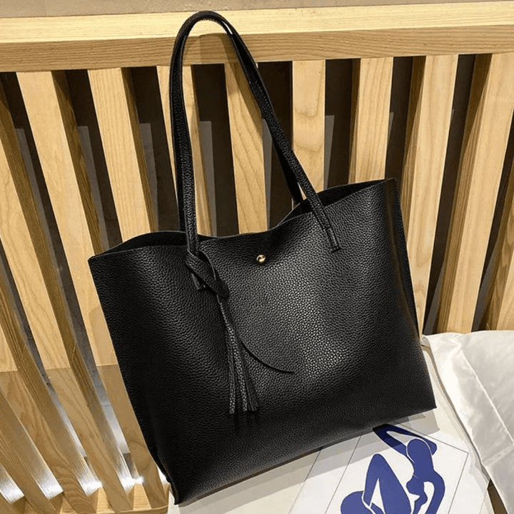 Istar Soft Shoulder Bag