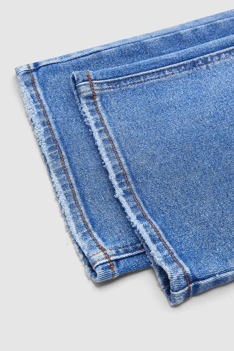 Mid-rise straight-leg jeans