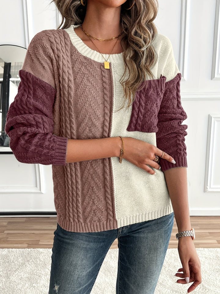 Delia | Women's crew-neck pullover with pocket