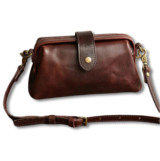 Edis | Classic Retro Shoulder Bag in a Compact Size