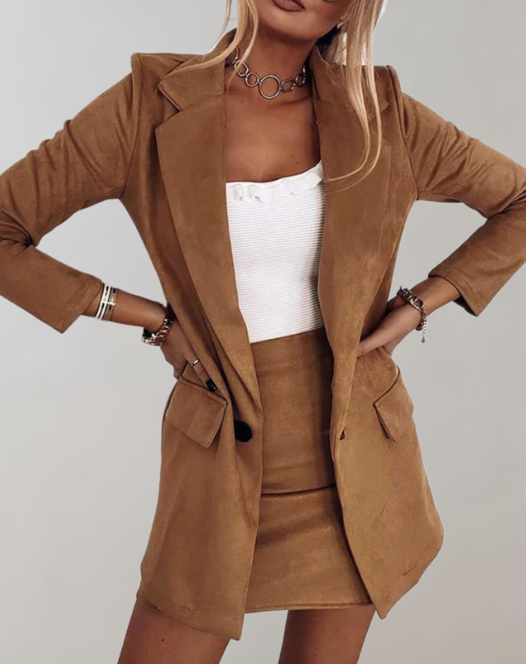 Damen Blazer mit Reverskragen und Minirock-Set mit Taschen und Knöpfen