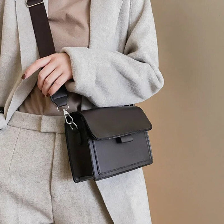 Othilie | Slim Bag with Modern Elegance