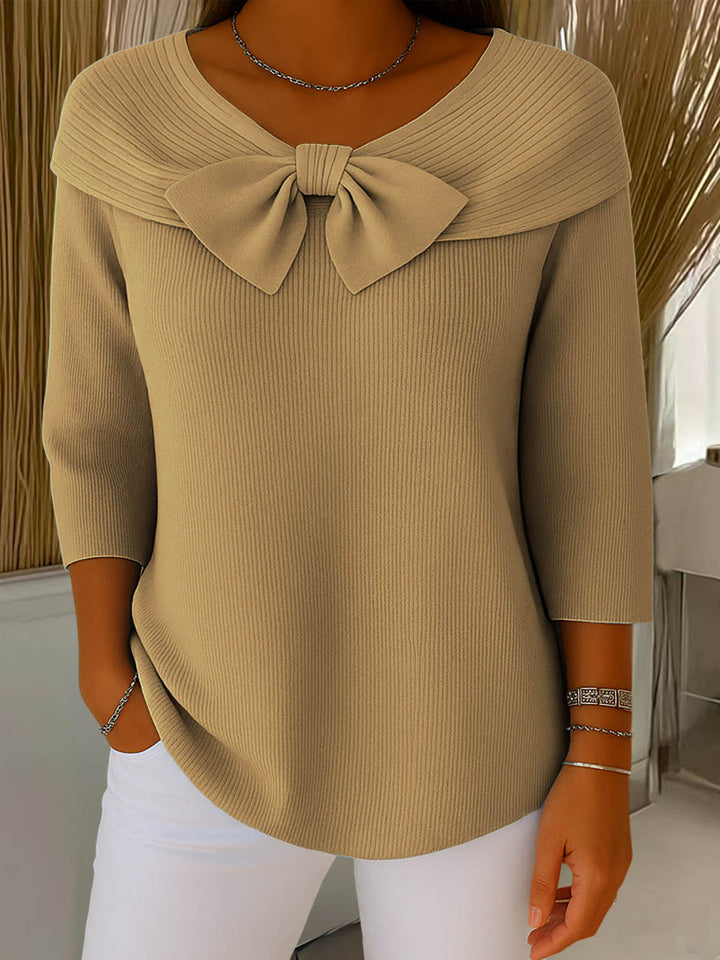 Helen™ - Elegant knitted sweater with bow detail
