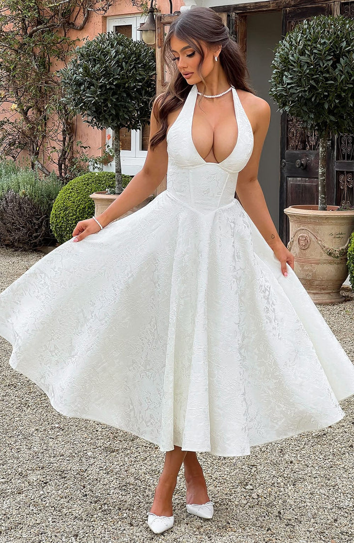 Niamh - Elegant Embroidered Sleeveless Deep V-Neck Dress
