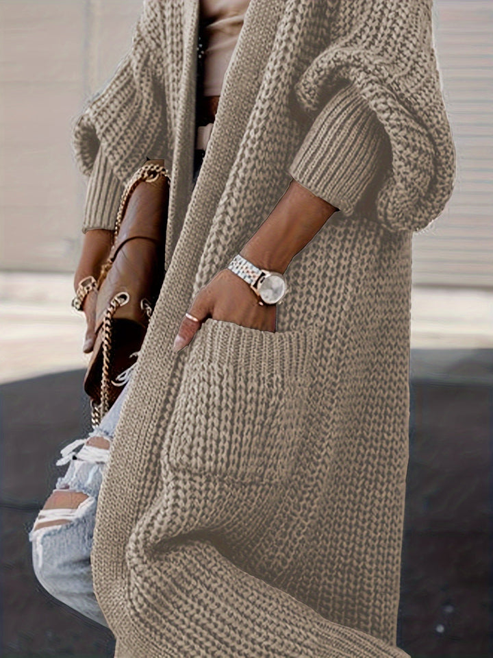 Women’s maxi cardigan with long sleeves and pockets