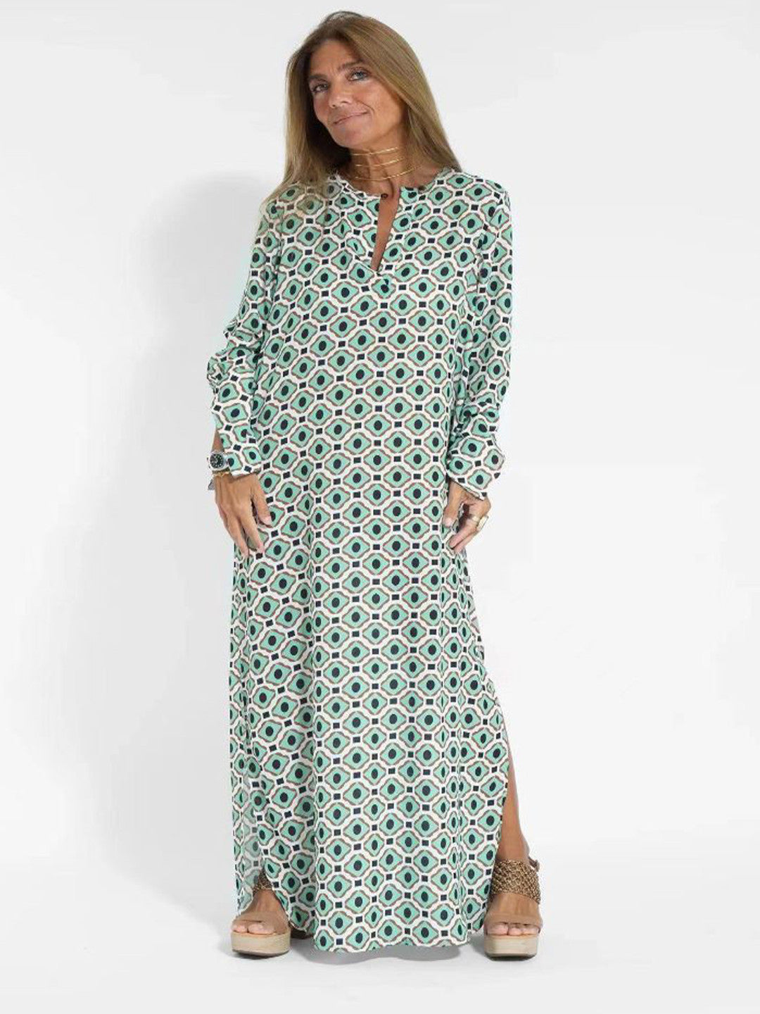 Chloe - Tummy-covering dress