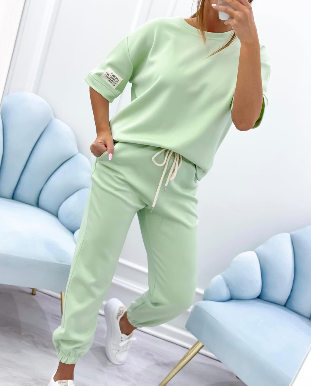 Women's Relaxed Outfit: Solid Top and Pants Set