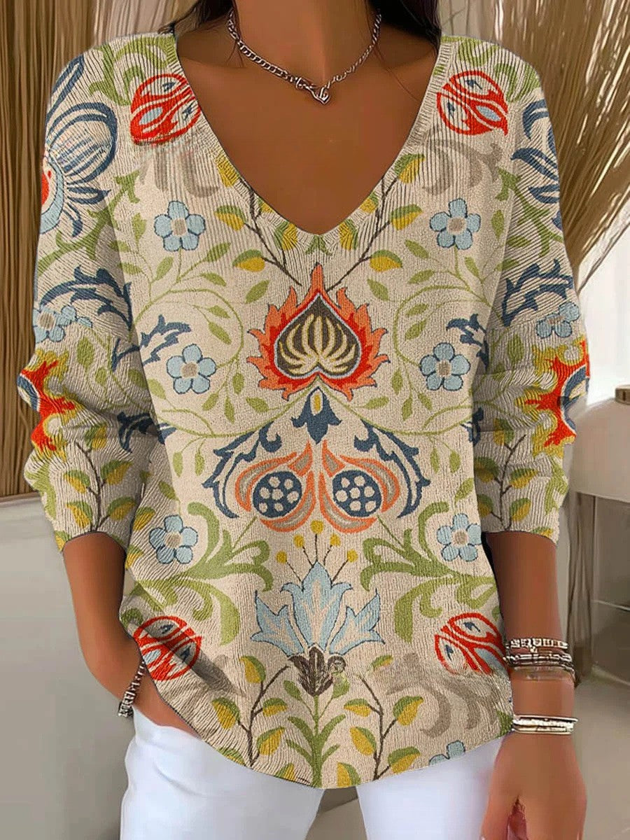 Beatrice - V-Neck Sweater