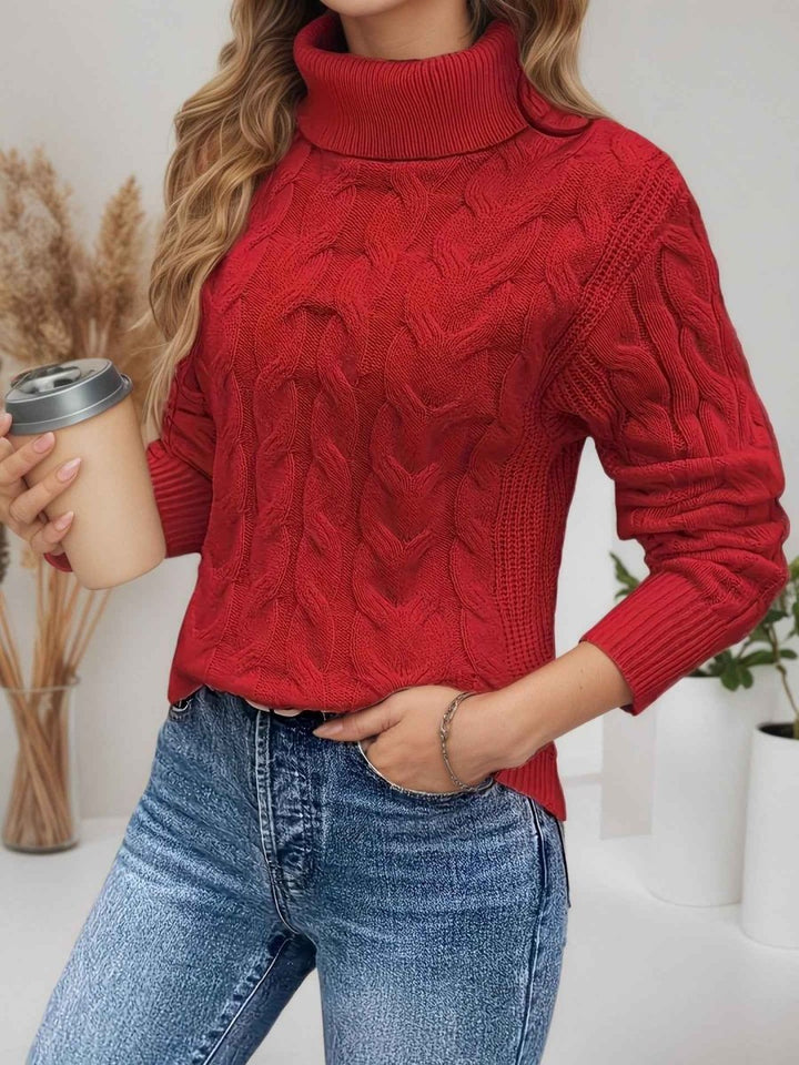 Women's turtleneck sweater with long sleeves