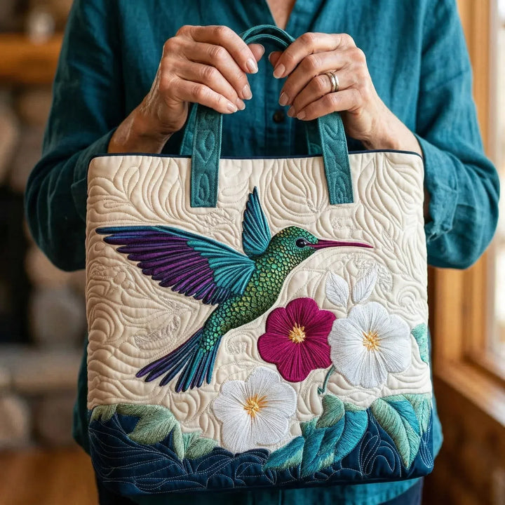 Matelassé Bag - Hummingbird and White Flower