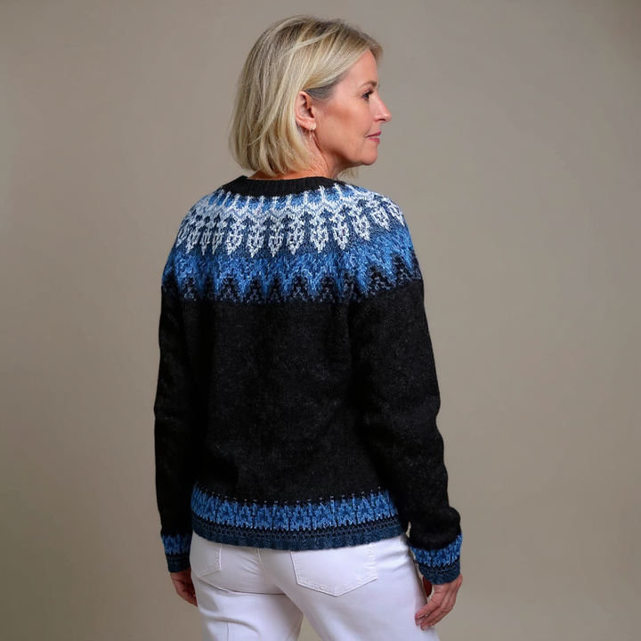 Helen | Vintage Hand-Knitted Icelandic Cardigan