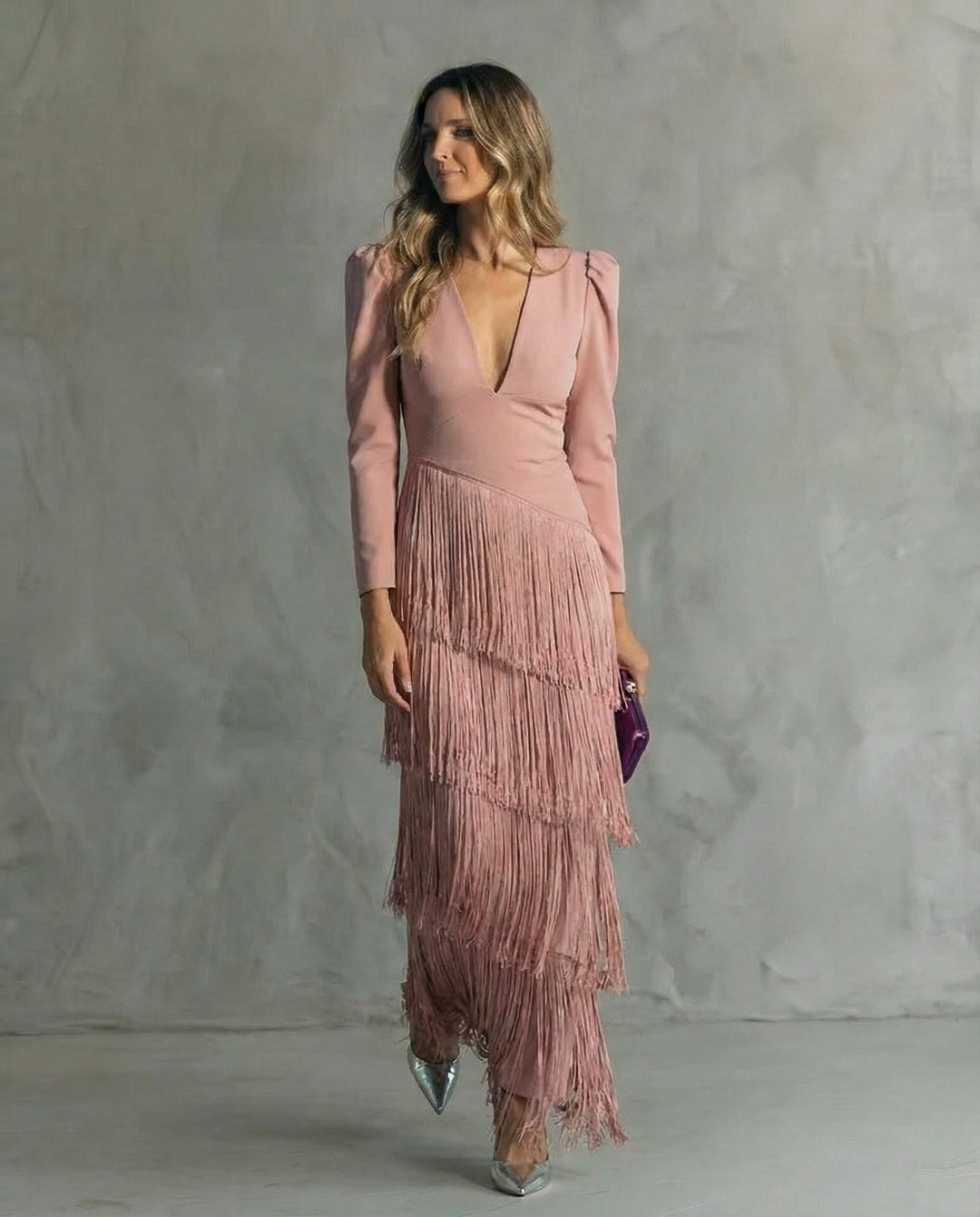 Clara | Chic dress with fringed sleeves
