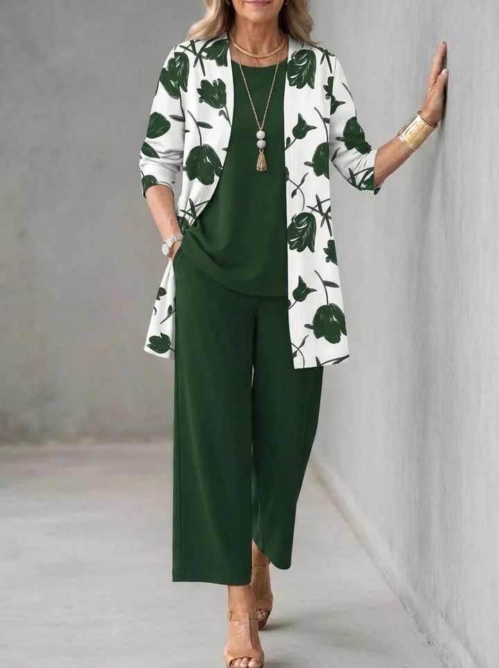 Chic Three-Piece Women's Set with Elegantly Flowing Design for Everyday Comfort