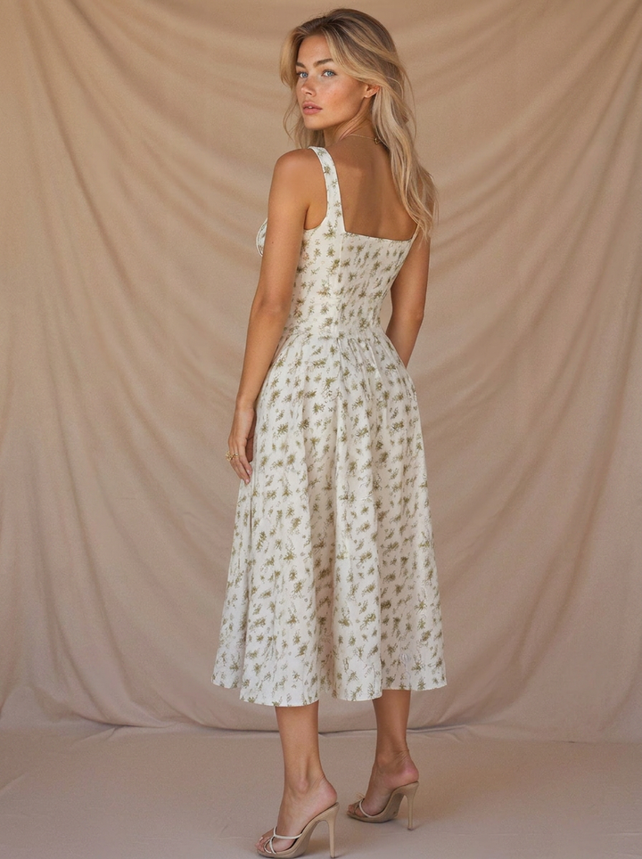 Kiana | Waist-fitted dress