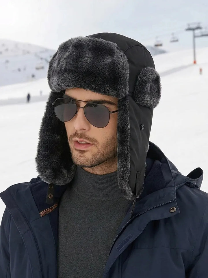 Lined winter hat with ear flaps, waterproof and windproof